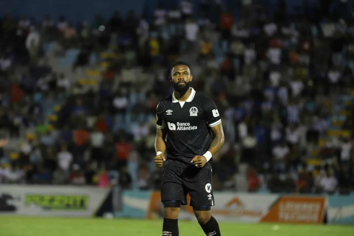 La épica remontada de Olimpia ante Victoria, Jhon Jairo no podía creerlo y las hermosas chicas en el Municipal Ceibeño