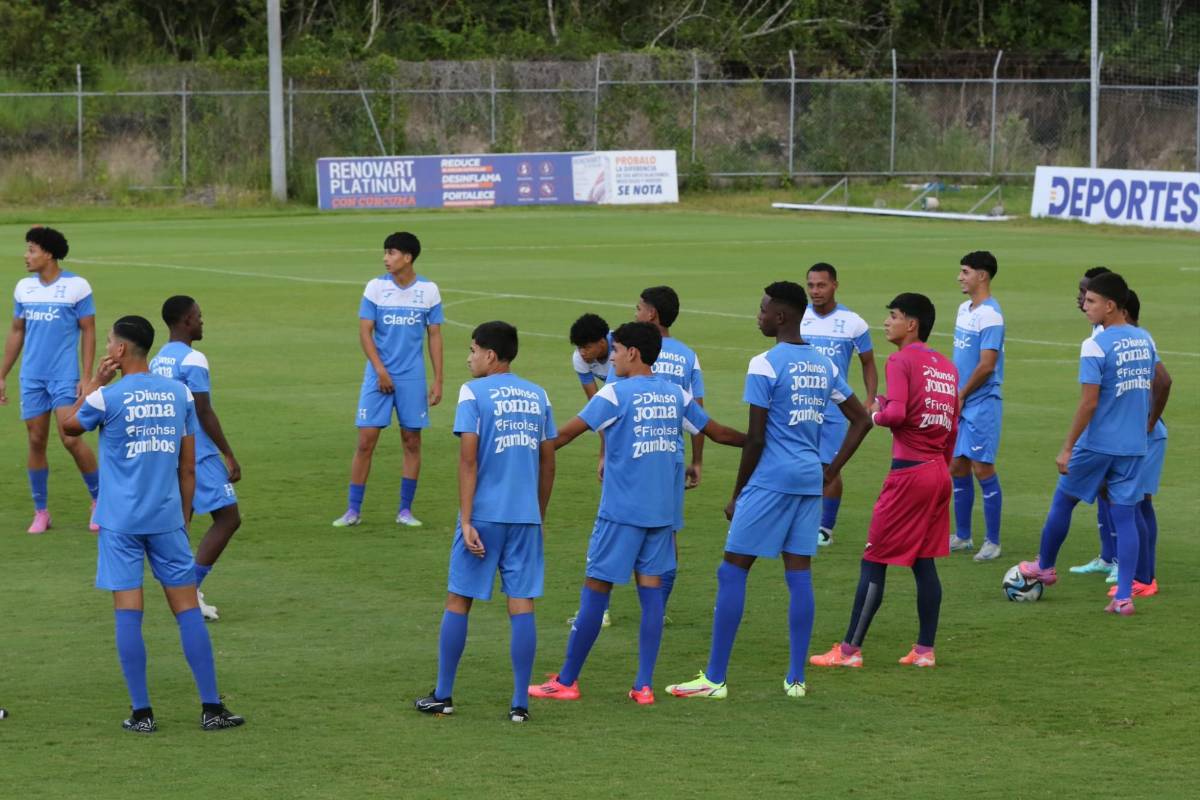 ¡Luis Suazo entrenó separado! Honduras sigue preparación rumbo al Mundial Sub-17 de Qatar 2025: rivales y fechas de los juegos