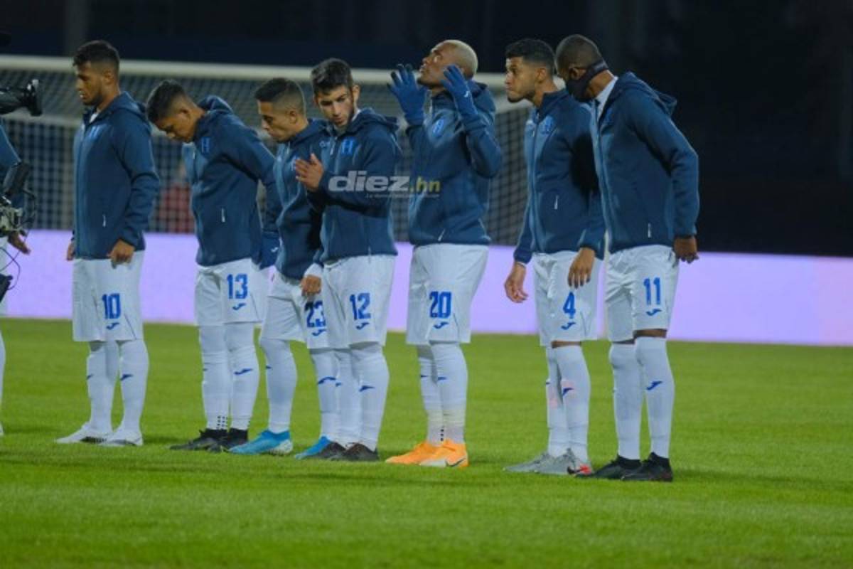 La broma de un bielorruso a Alberth Elis, el intercambio de camisetas entre catrachos y europeos y el frío en las gradas