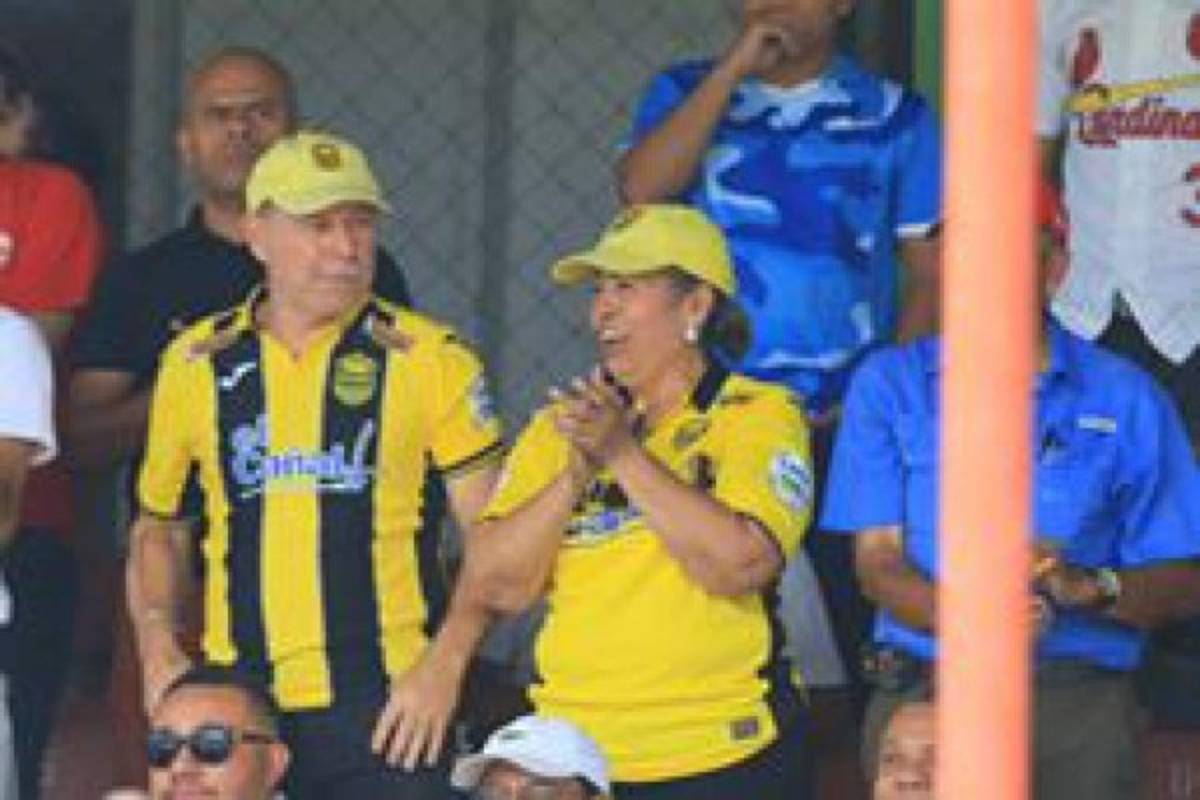 Fiestón en Danlí por la llegada del Real de Minas Real España