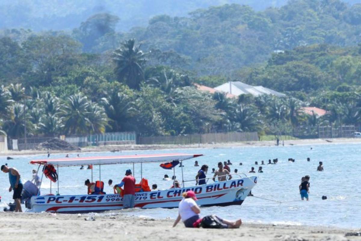 Fotos: Hondureños se van a las playas a pesar de alerta roja por coronavirus