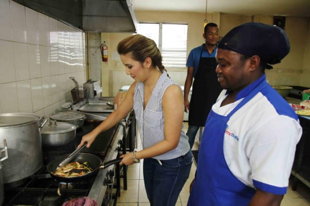 Rafael Zúniga, de brillar en el arco de Marathón a atreverse a ser cocinero profesional