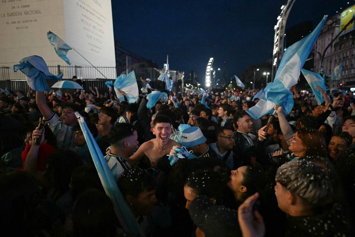 La  Polémica manta de Argentina en la cara de los ingleses y el castigo de FIFA