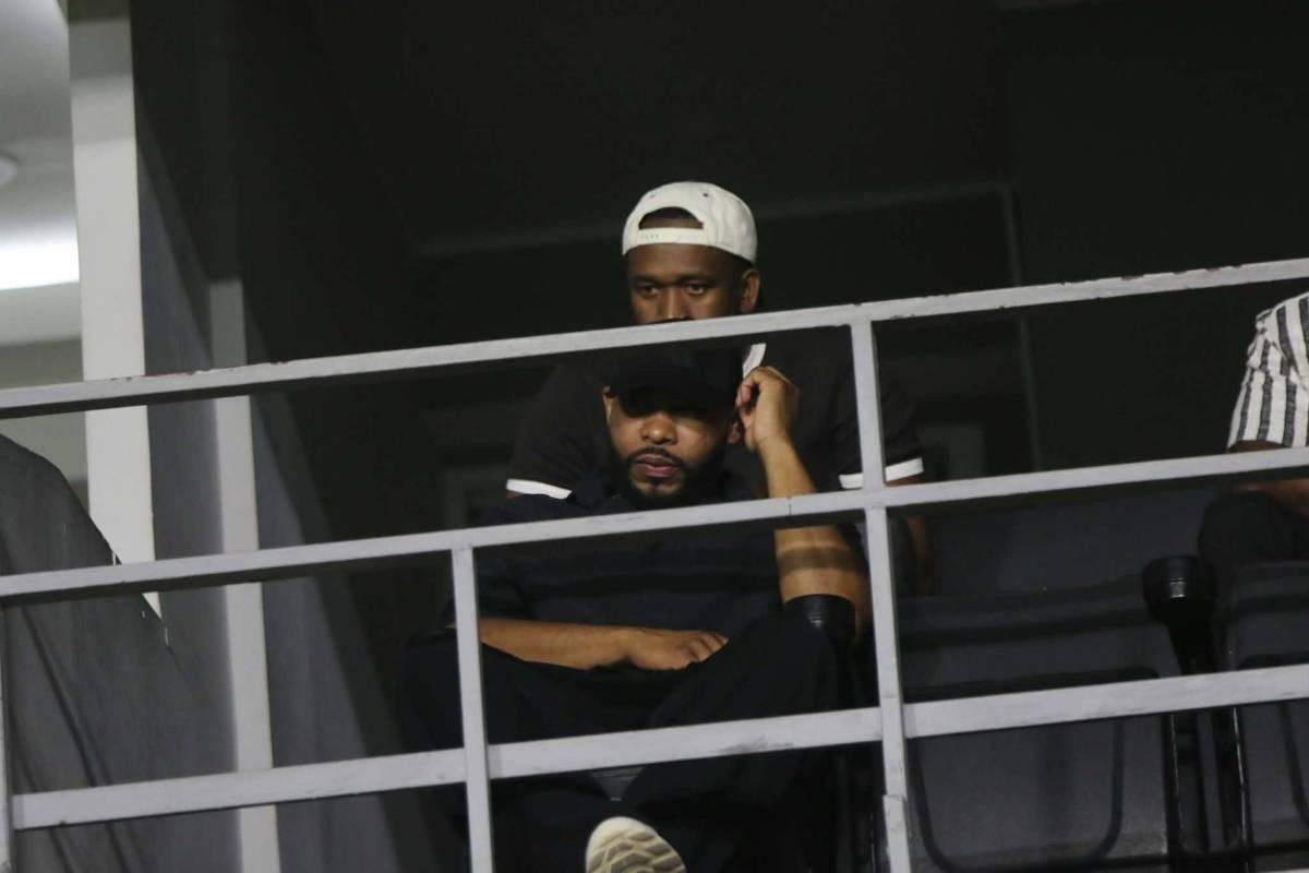 La desgarrada imagen de Bennett, otro error de Menjívar y las leyendas