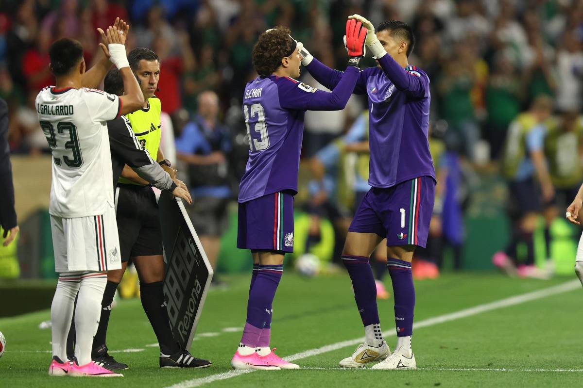El último baile de Ochoa con México, la fiesta y ácida reacción de Faitelson