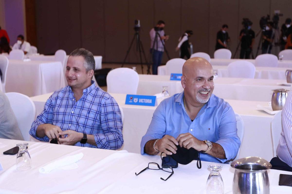 FICHAJES: Tres argentinos vienen a Honduras, Troglio cerca de San Lorenzo y Real España anuncia altas y bajas