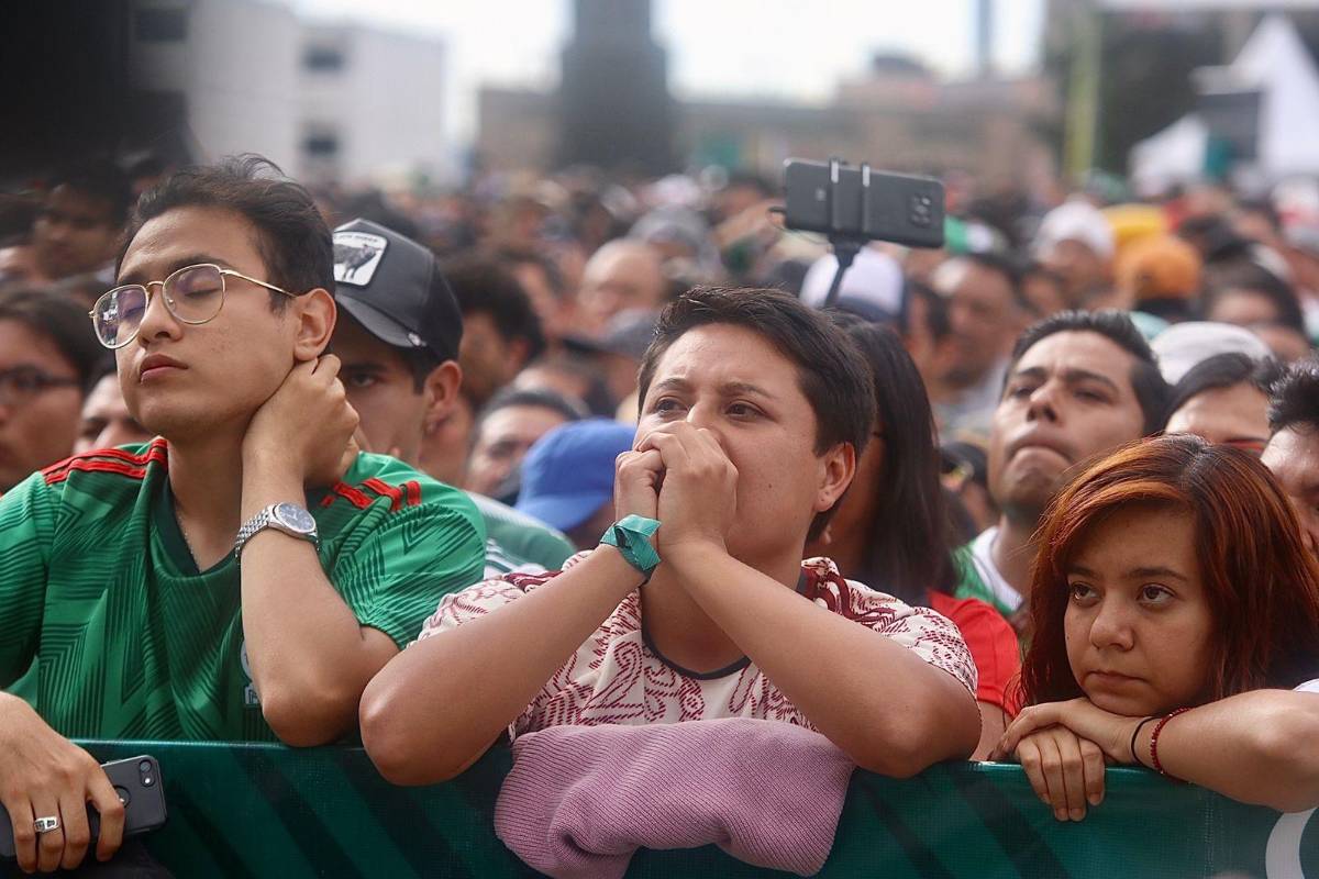 ¡Ay, ay, ay, ay, canta y no llores! Mexicanos terminan entre lágrimas decepcionados tras ser eliminados de Qatar