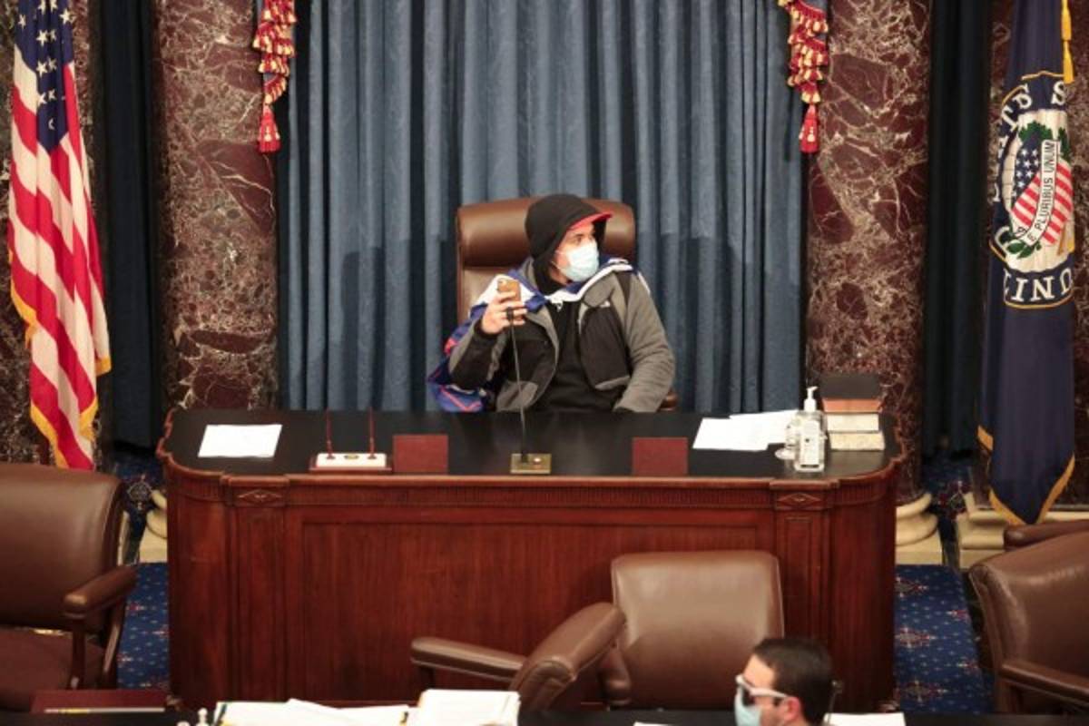 Seguidores de Donald Trump irrumpen en el Capitolio en Washington y generan caos