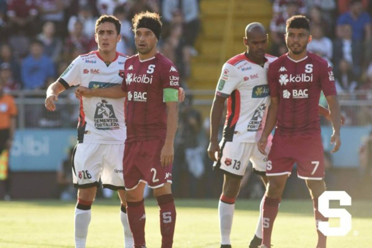 Liga de Costa Rica no se suspende a pesar de coronavirus en ese país