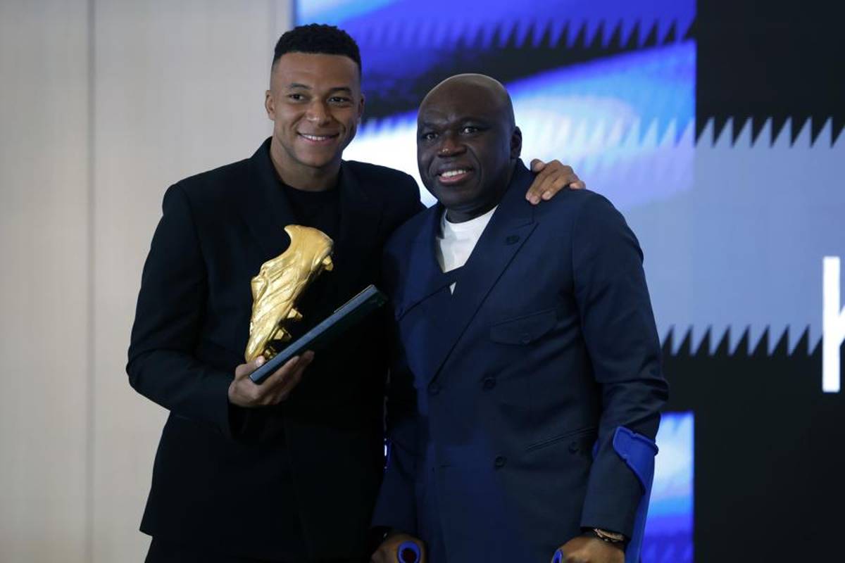 Mbappé recibió la Bota de Oro: lo que dijo tras ganar el premio, quiénes lo acompañaron y el mensaje de Sergio Ramos