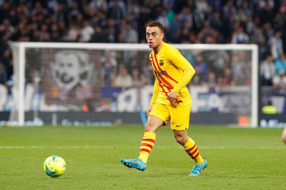 Inicia la revolución de Xavi en el Barcelona: Primera venta, fichajes y la situación de los cedidos que regresan