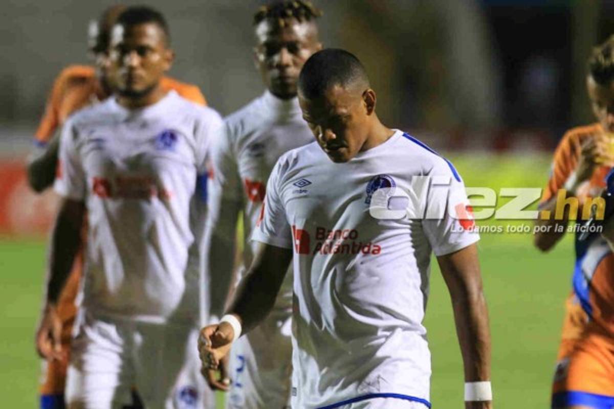 NO SE VIO EN TV: Sufrimiento del Minas, los gritos del Tato y el apagón en La Ceiba