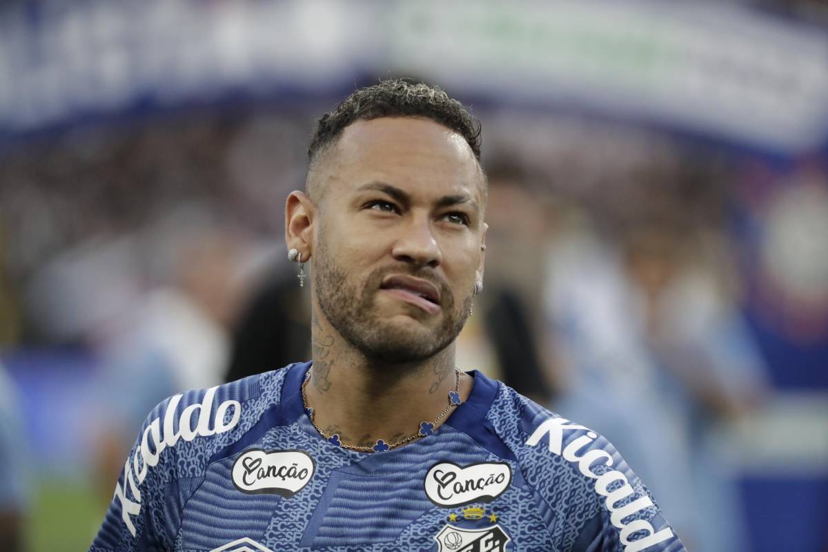 Sin jugar, pero fue al carnaval: Neymar es fusilado tras eliminación del Santos y revela el motivo de su ausencia