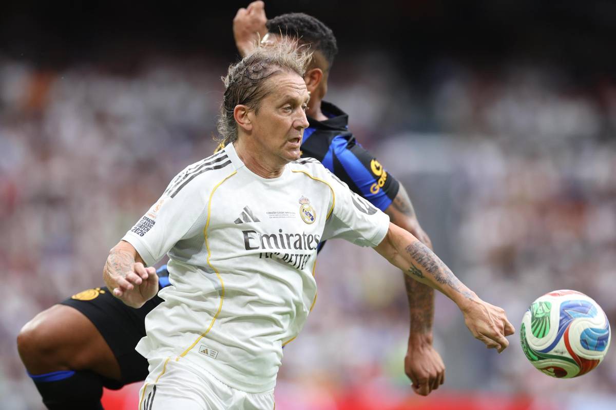 David Suazo enfrentó a las leyendas del Real Madrid: así le fue en el Bernabéu