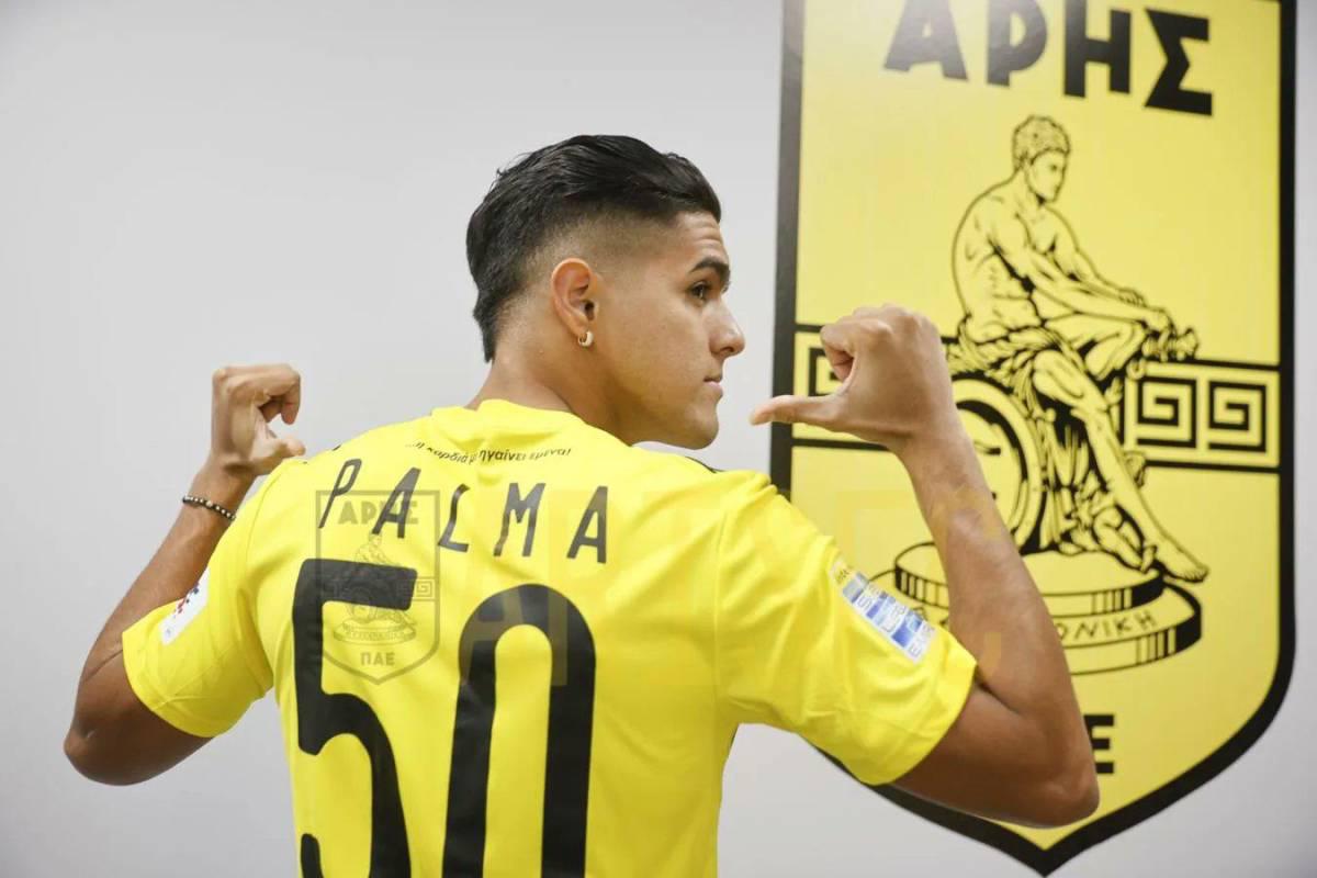 El motivo especial por el que Luis Palma eligió el dorsal “50” en el Olympiacos; el hondureño tiene claro de dónde viene