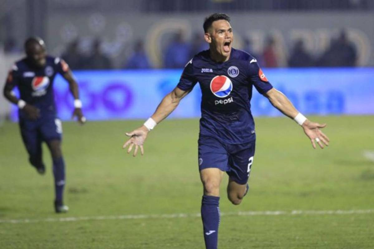 ¡Con todo su arsenal! Diego Vázquez y su posible XI titular para duelo ante Alianza en Liga de Concacaf