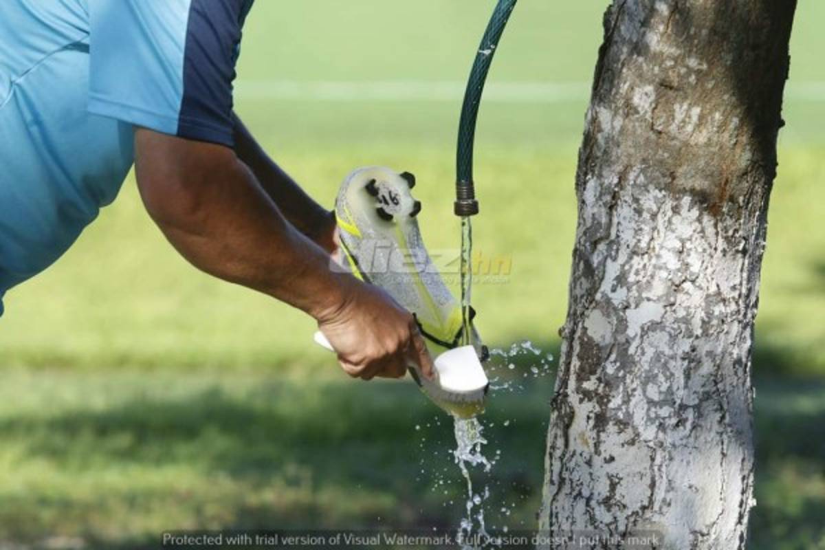 ¿El último entreno de Coito en la H? El entrenador no paró de sonreír y la práctica se hizo en cancha privada