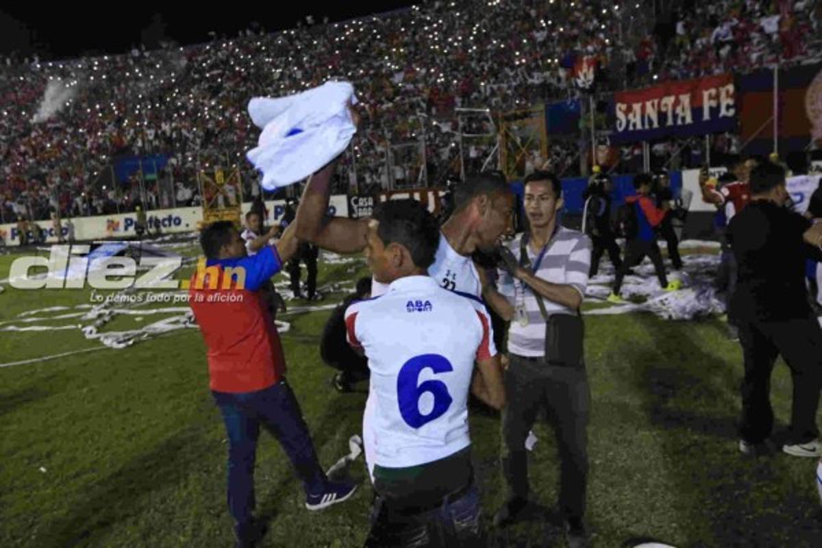 Así fue la eufórica celebración del Olimpia por su título 31 en el fútbol hondureño