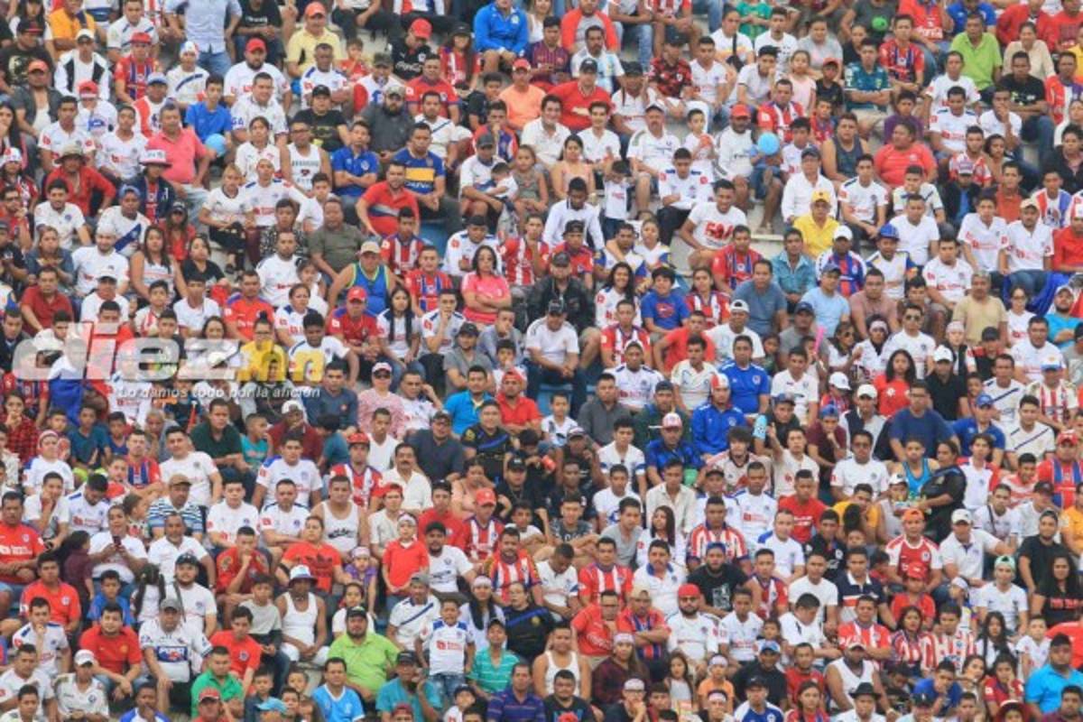 ¡Espectacular! Afición del Olimpia responde y repleta el estadio Nacional