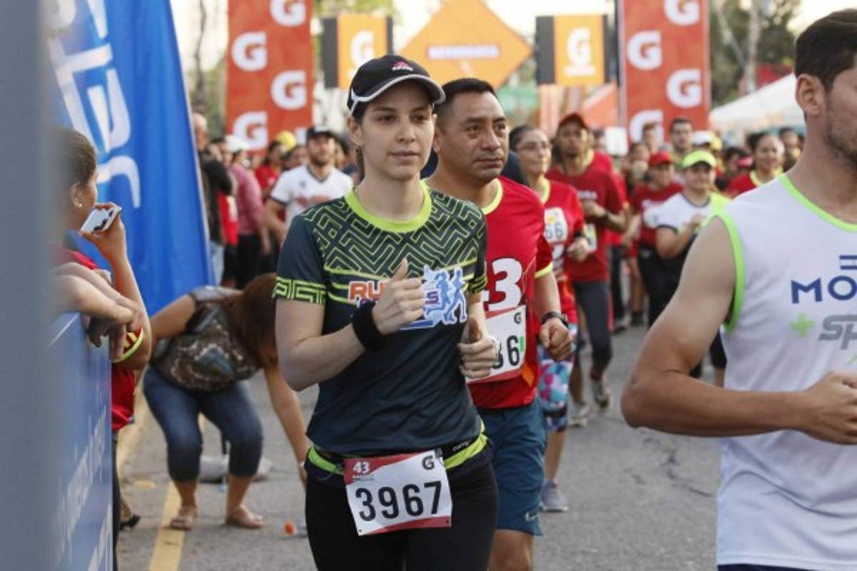 ¡Qué preciosuras! Las chicas que engalanaron la 43 Maratón de La Prensa