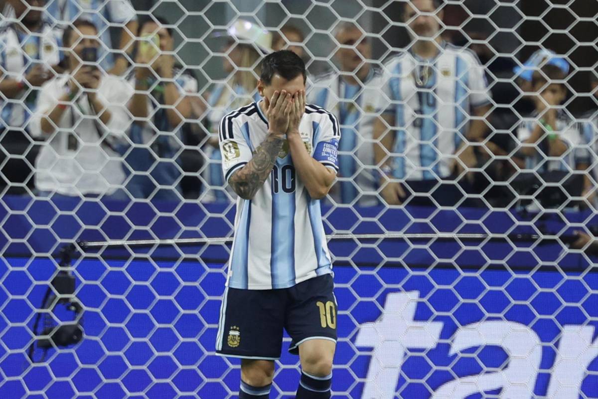 Messi rompe cuatro récords, su tristeza por el penal y épico festejo con su gol 18