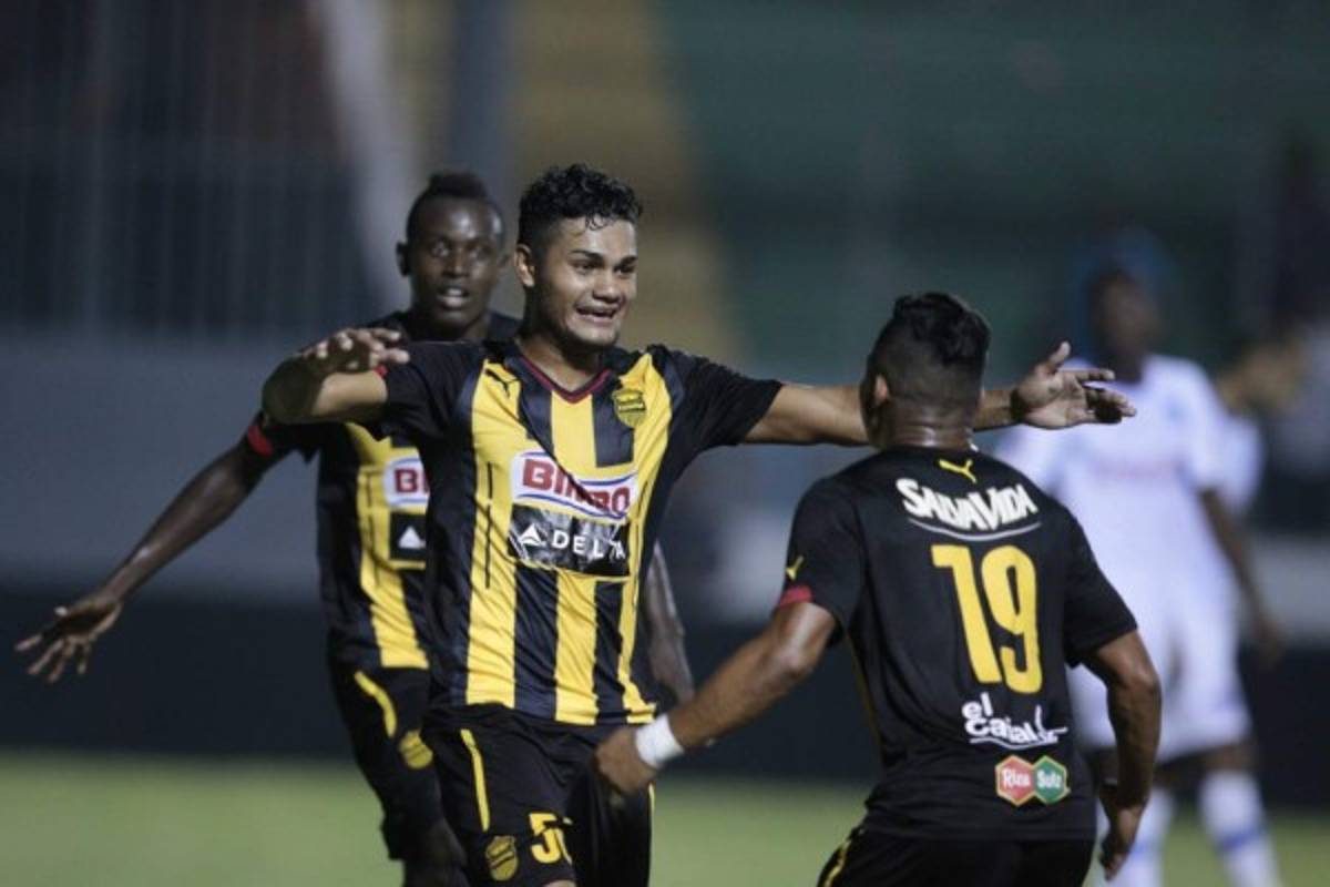 Hay tres candidatos al banquillo de Real España﻿