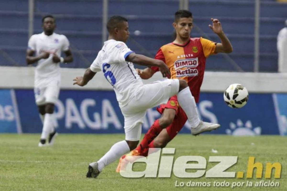 Ante poco público se jugó en Tegucigalpa el clásico moderno entre Olimpia y Real España