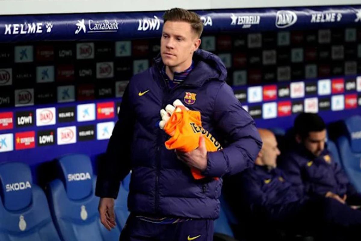 Hansi Flick se lo confirmó a Deco: los cinco jugadores del Barcelona que deben salir en el mercado de verano