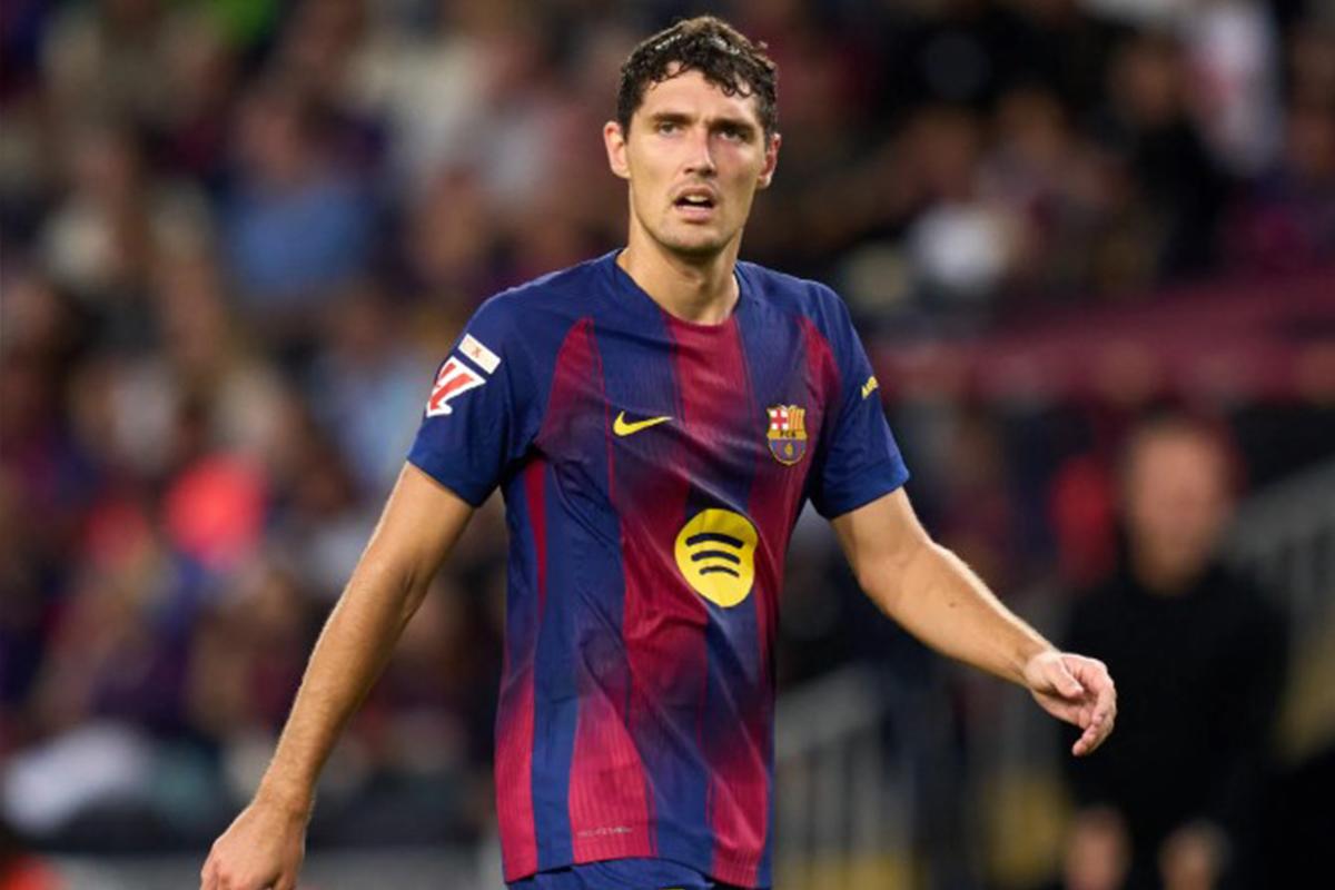 Hansi Flick se lo confirmó a Deco: los cinco jugadores del Barcelona que deben salir en el mercado de verano