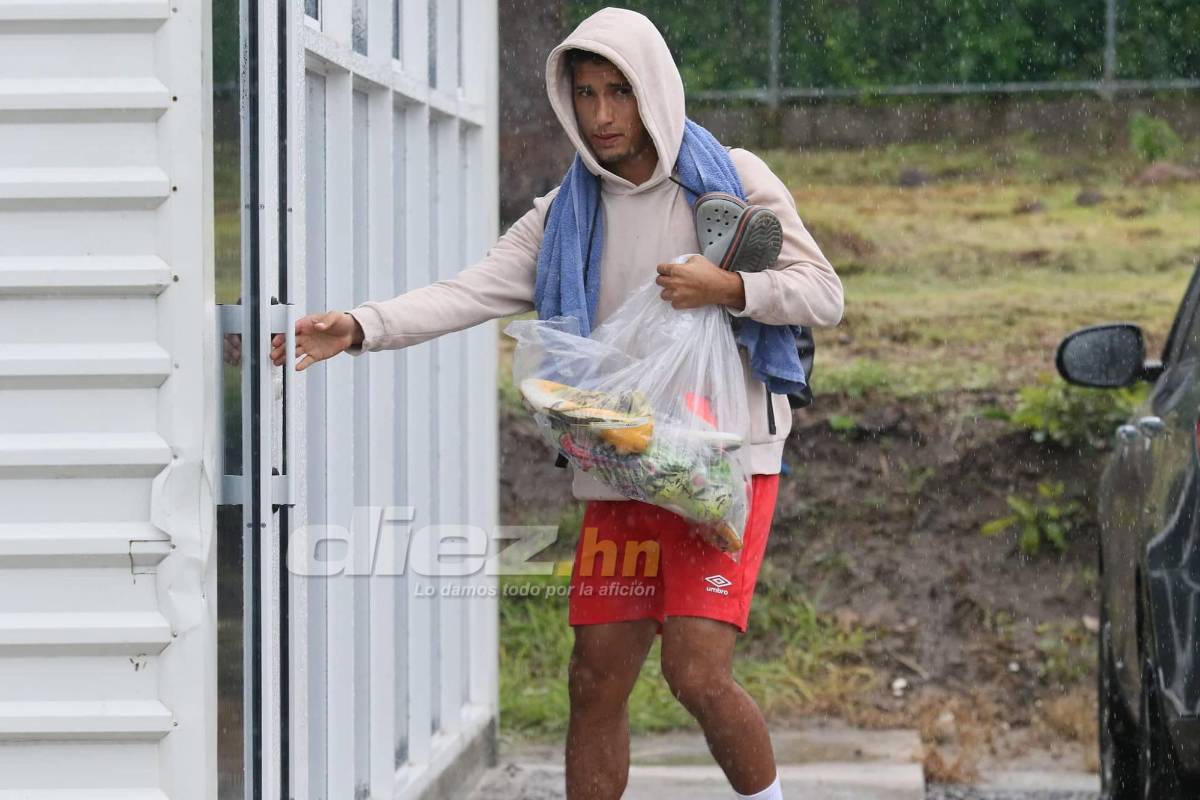 El ‘militar’ Beckeles y la gran sorpresa: así fue el regreso y el primer entrenamiento de Pedro Troglio con el Olimpia