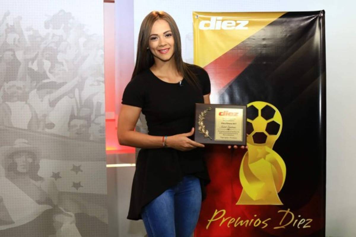 ¡Cuerpazos! Las presentadoras de TV que practican fisicoculturismo en Centroamérica