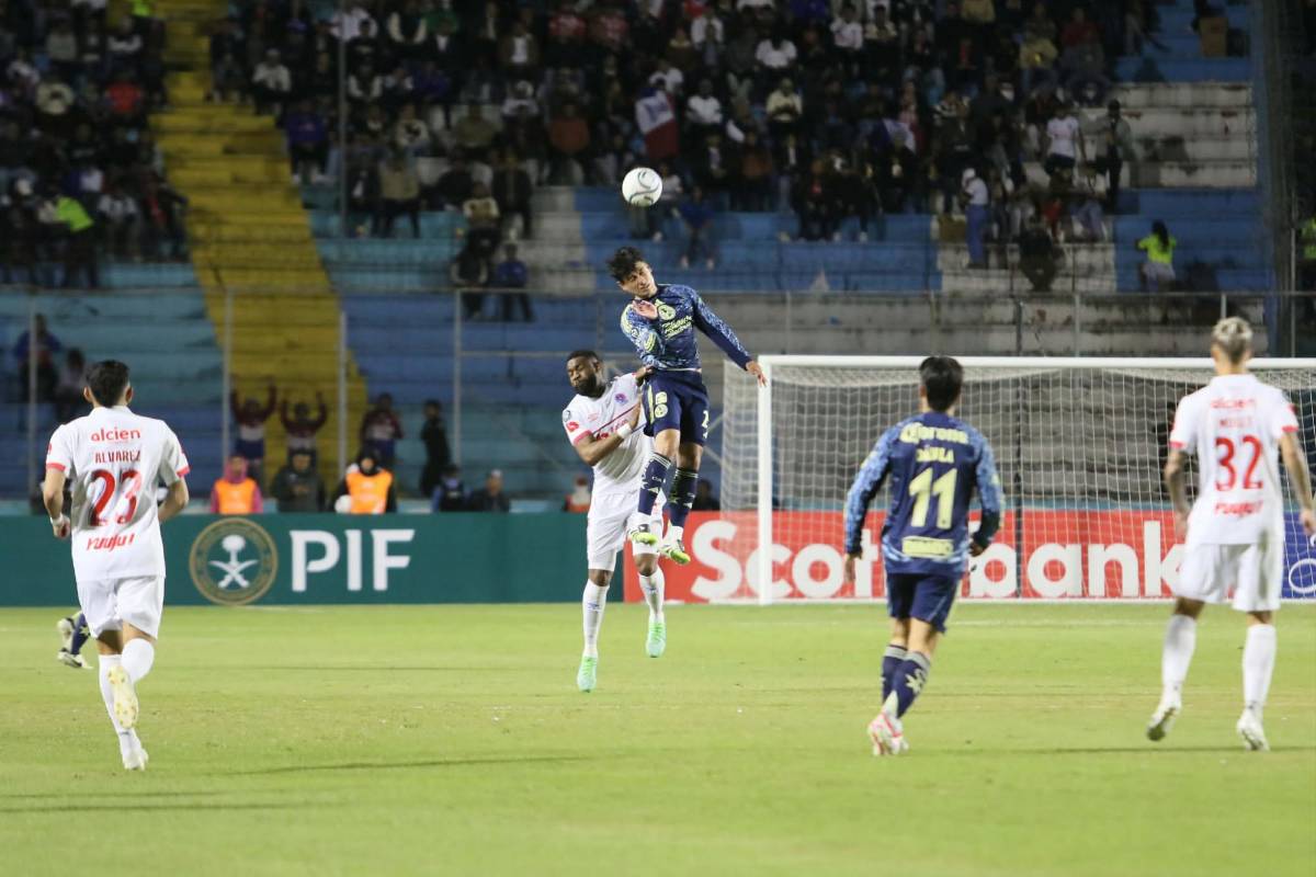 Olimpia sufre duro golpe en su propia casa: América silenció el Nacional, Jorge Álvarez frota la lámpara y mucha belleza