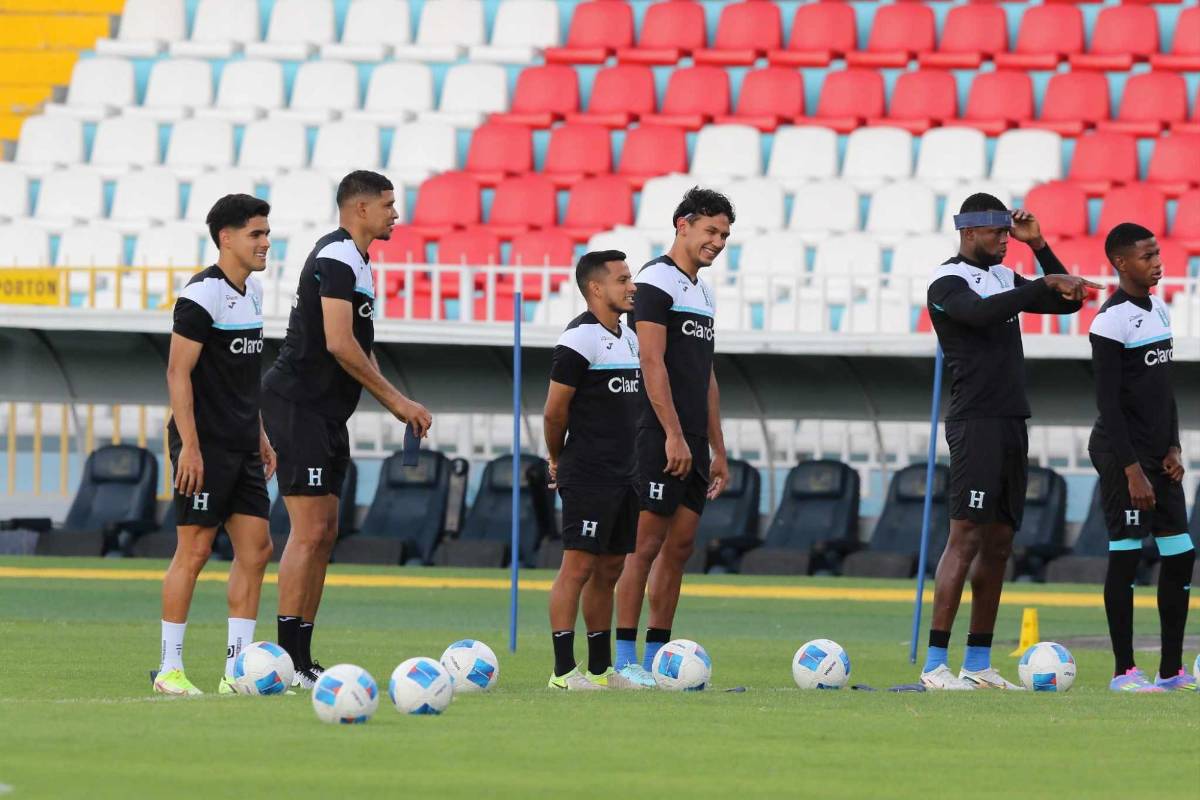 ¡Dos legionarios no entrenaron! Honduras está casi completa para buscar el boleto a tercera ronda en la eliminatoria de Concacaf