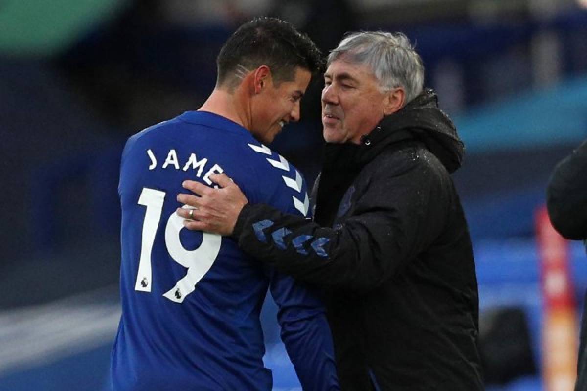 FOTOS: Abrazo con Ancelotti, la dedicatoria y felicidad de James Rodríguez tras su doblete con Everton