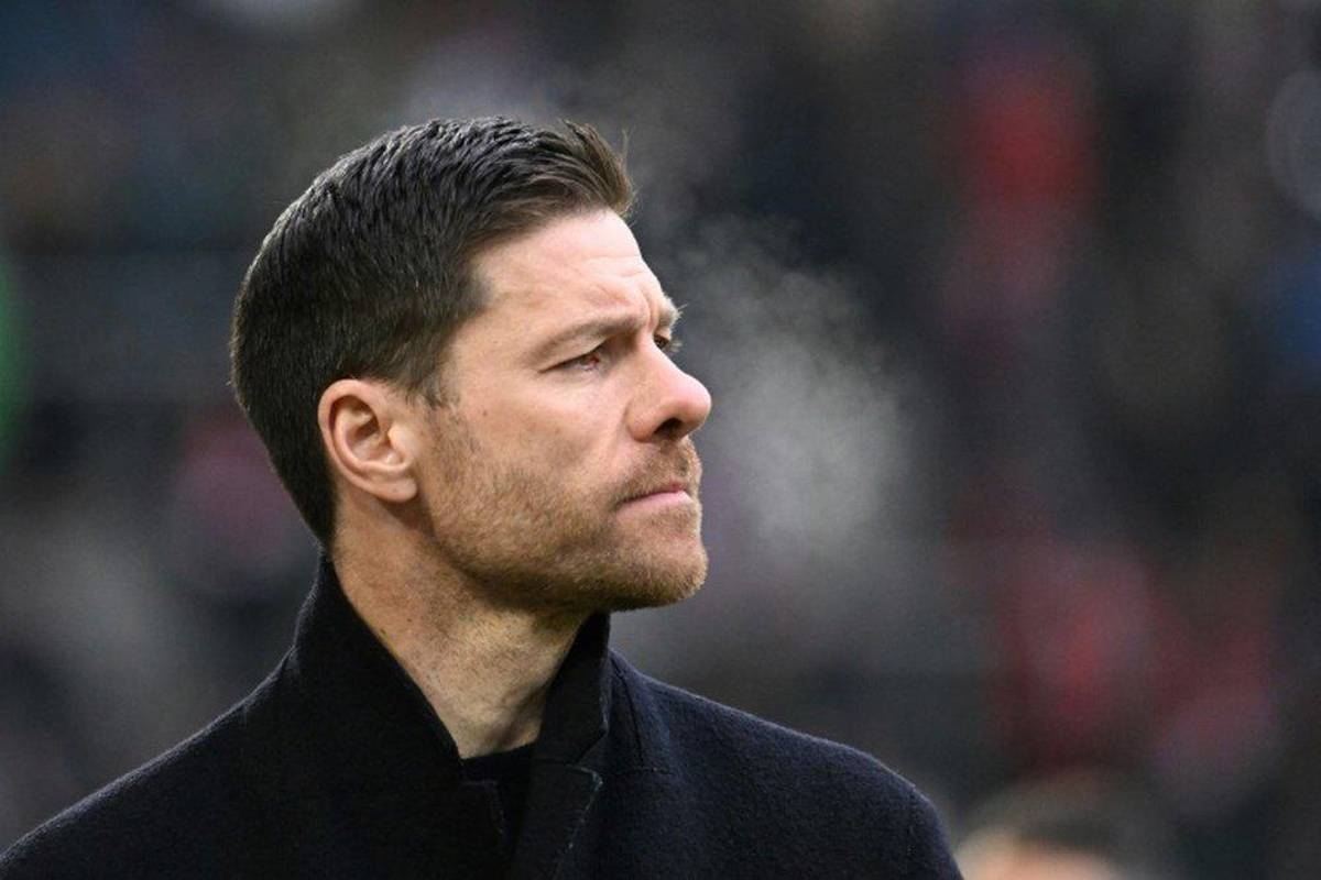 Usó la imagen de Xabi Alonso para estafar al Liverpool y esto pidió al club tras la salida de Klopp