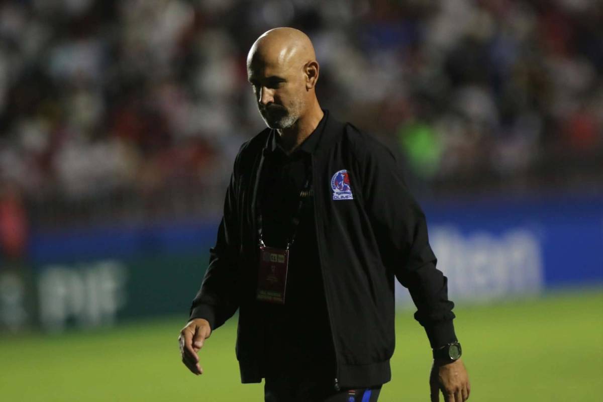 La desgarrada imagen de Bennett, otro error de Menjívar y las leyendas