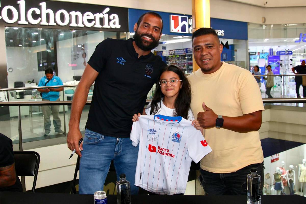 Menjívar lanza una promesa y el pedido especial que recibió previo a la Supercopa