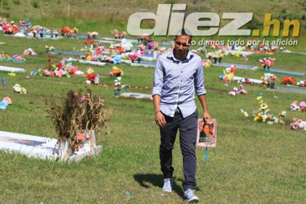 FOTOS: Así es la dura vida del Albert Padilla, futbolista y taxista que luchó por su madre