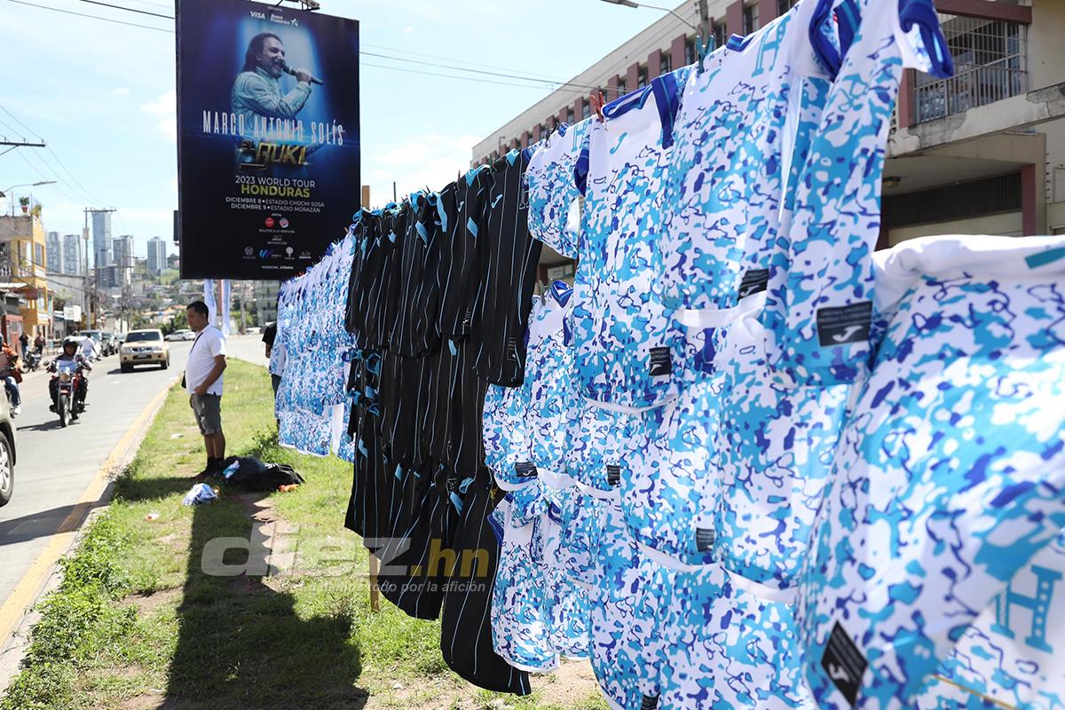 El ambiente que se vive en las horas previas al Honduras-México: ¿a qué horas abren los portones en el Nacional?