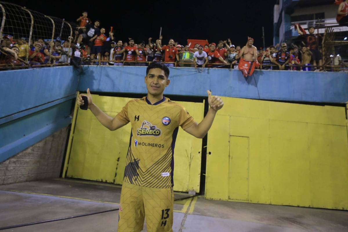 Fichajes: Olimpia sorprende con el jugador que inició negociaciones, Motagua quiere pescar en Victoria y Real España amarra contratación