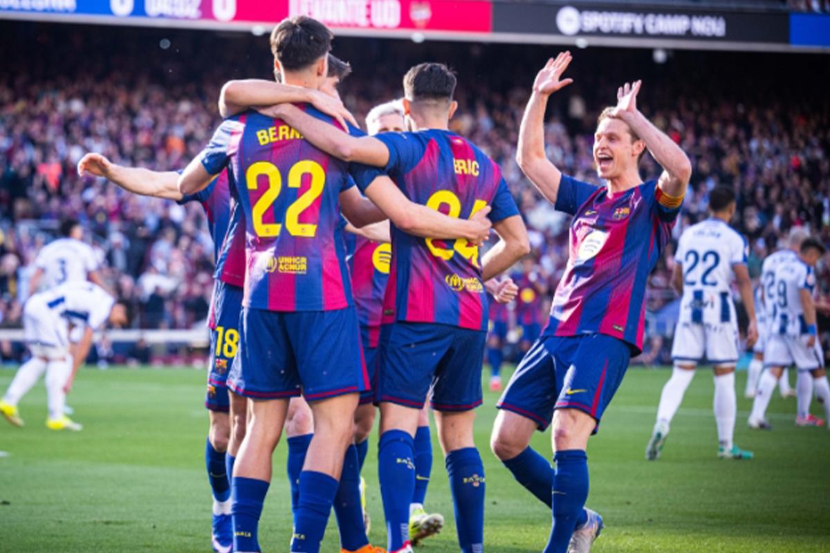 Deco cierra la primera incorporación para el Barcelona: regresa al club la próxima temporada