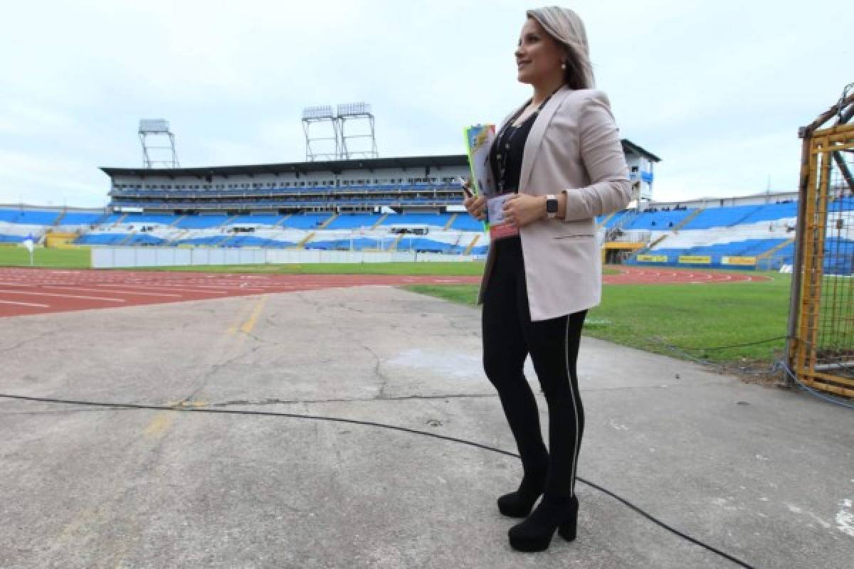 Las lindas chicas que llegaron al clásico entre Real España ante Olimpia