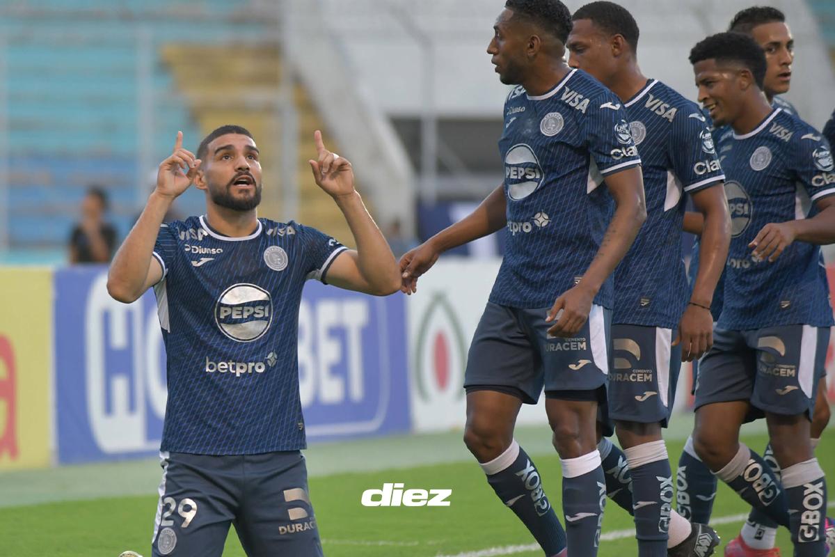 Así festejó John Kleber tras abrir el marcador frente al Génesis PN. (Foto por José Anibal Vásquez)