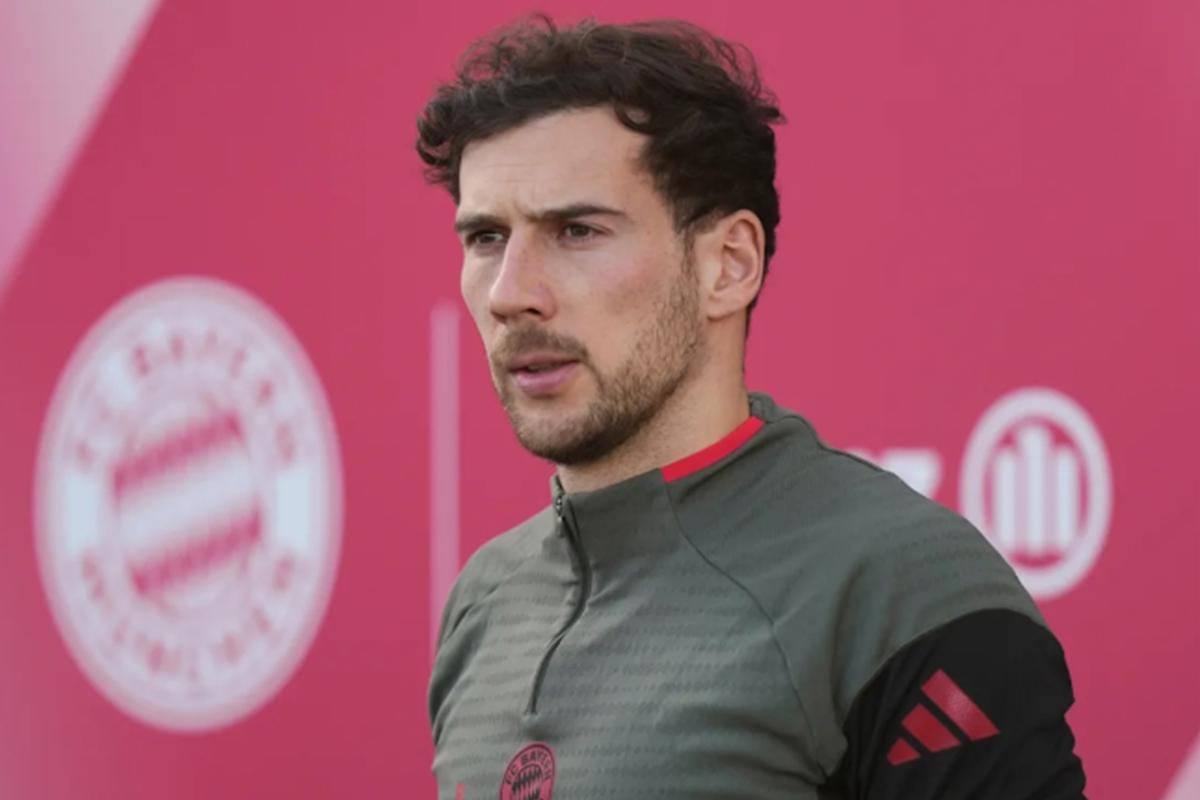 Se va del Madrid si continúa Arbeloa y la mujer de Lewandowski desliza su futuro; Guardiola vende a su atacante noruego