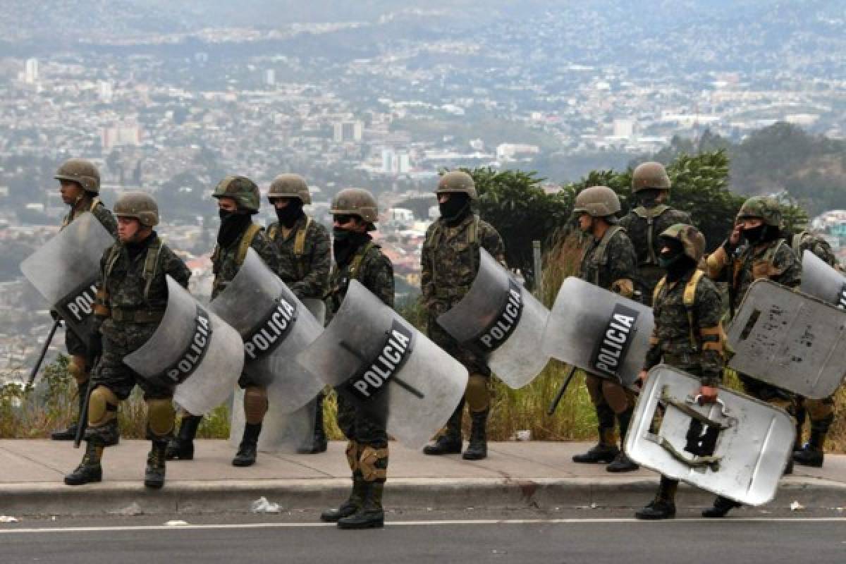 Bloqueos de calles y enfrentamientos dejan protestas en Honduras