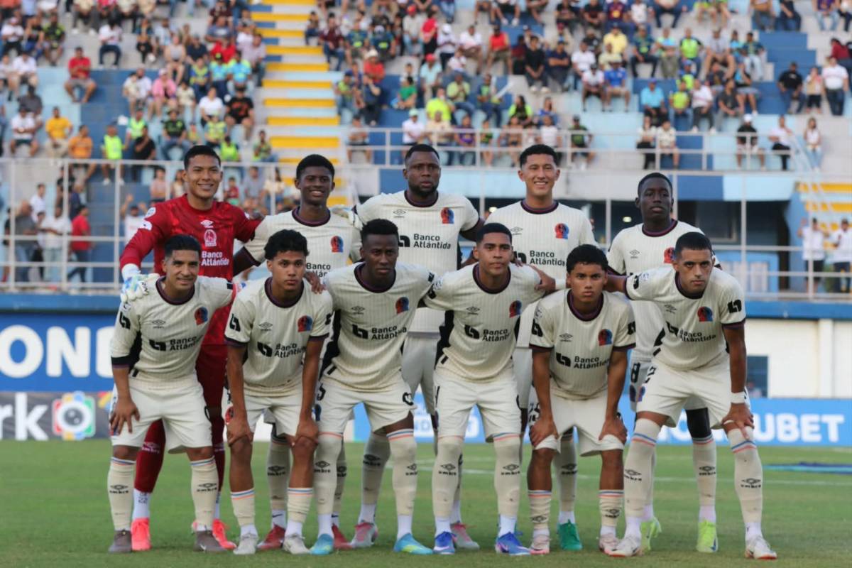 El fichaje de Olimpia, los 2 penales que reclamó el león y Bengtson sorprendió