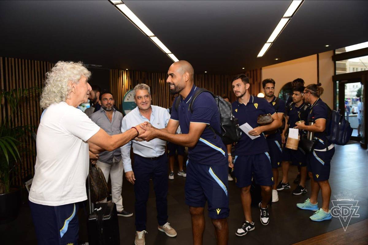 ¿Y el Choco Lozano? La cena con Laporta y motivados por el Mágico González; así se prepara el Cádiz para encarar el duelo ante el Barcelona