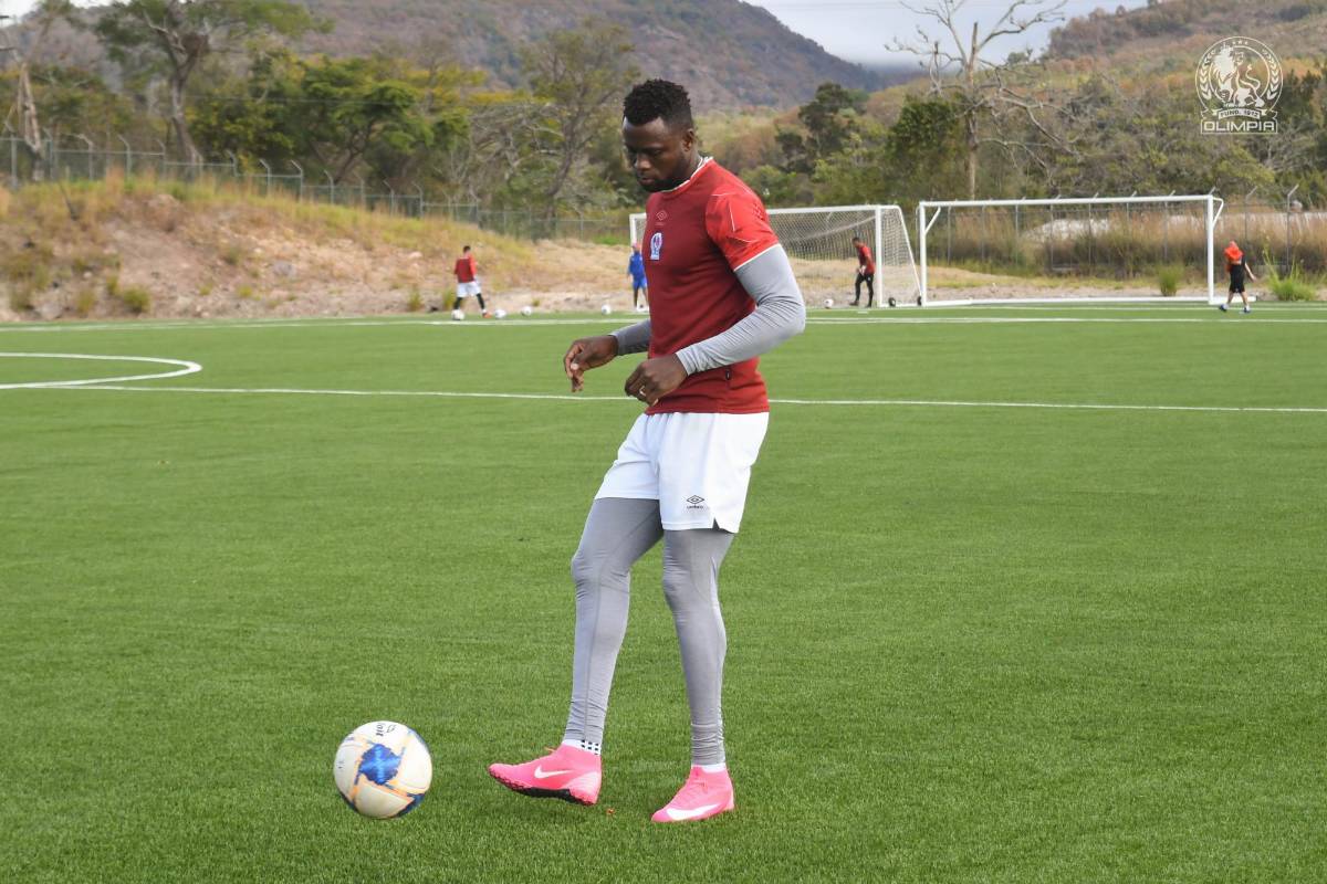 Regresan a su cueva y con sorpresas: Así entrenó el Olimpia tras el nombramiento de Pablo Lavallén como nuevo técnico