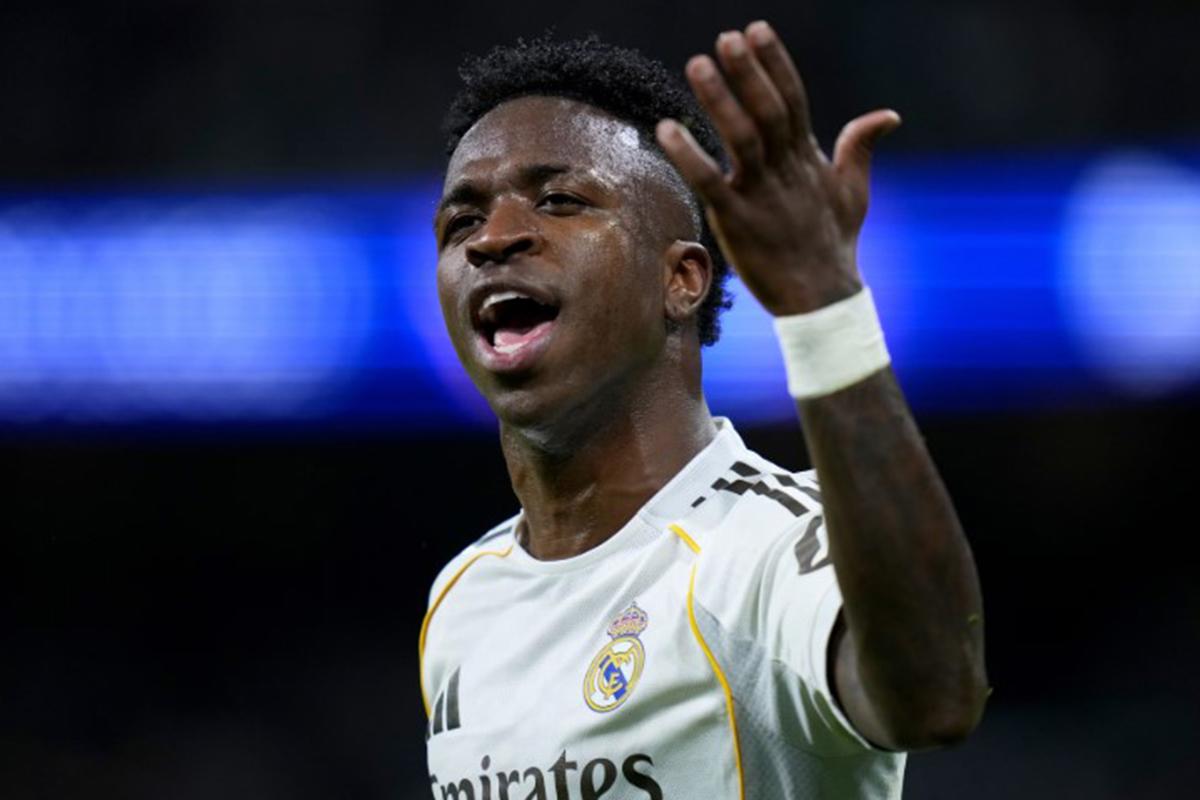 Real Madrid enfrenta al Espanyol y Barcelona pendiente: hora y por dónde ver hoy el partido de LaLiga