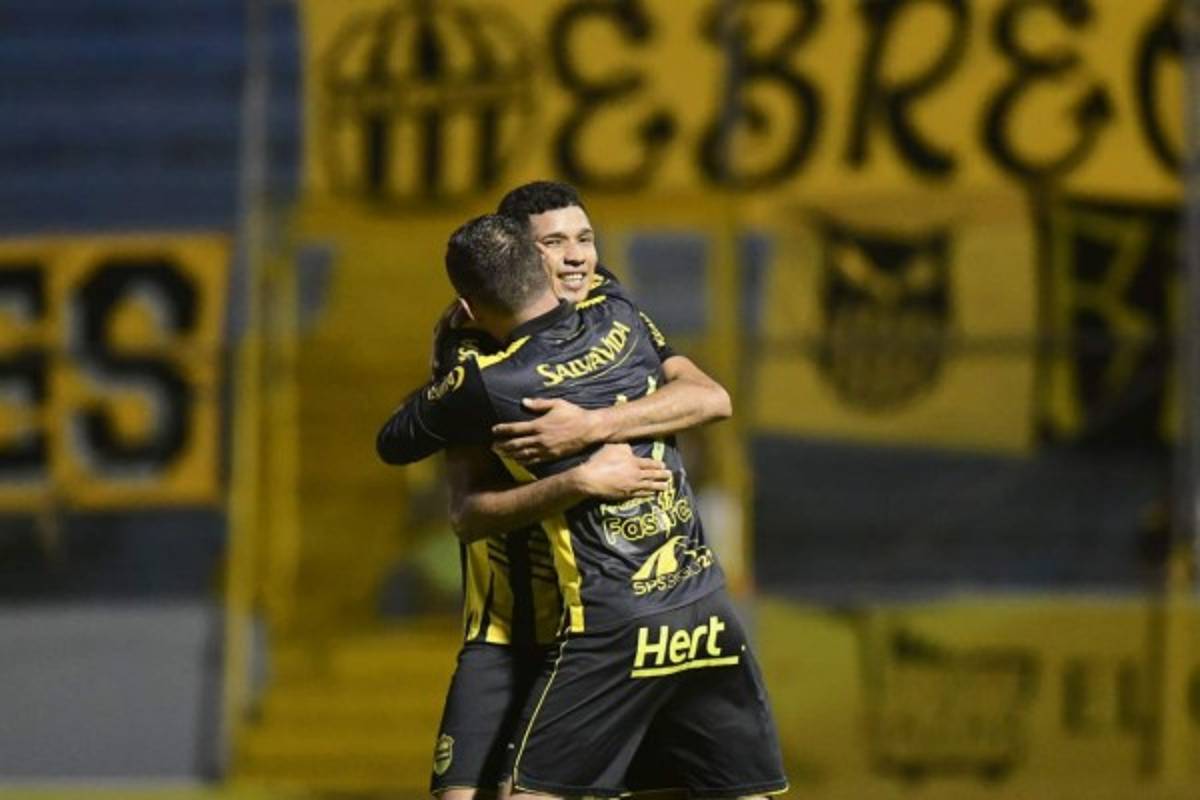 Ofensiva temible y una defensa sólida: El 11 ideal de DIEZ de la jornada 16 del Torneo Apertura 2021